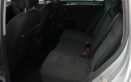 Volkswagen Tiguan II, 2020 год, 2 820 000 рублей, 28 фотография