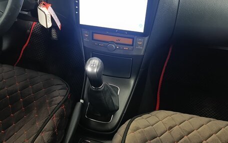 Toyota Avensis III рестайлинг, 2007 год, 910 000 рублей, 12 фотография