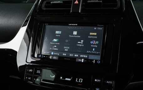Toyota Prius IV XW50, 2019 год, 1 679 000 рублей, 18 фотография