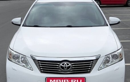 Toyota Camry, 2013 год, 1 570 000 рублей, 3 фотография