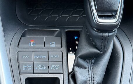 Toyota RAV4, 2021 год, 3 550 000 рублей, 11 фотография