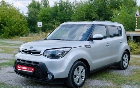 KIA Soul II рестайлинг, 2014 год, 1 150 000 рублей, 3 фотография