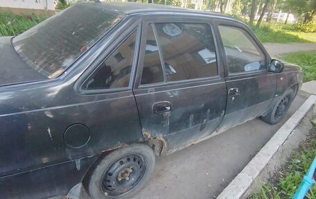 Daewoo Nexia I рестайлинг, 2010 год, 40 000 рублей, 2 фотография