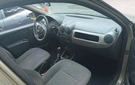 Renault Logan I, 2010 год, 230 000 рублей, 4 фотография