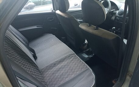 Renault Logan I, 2010 год, 230 000 рублей, 6 фотография