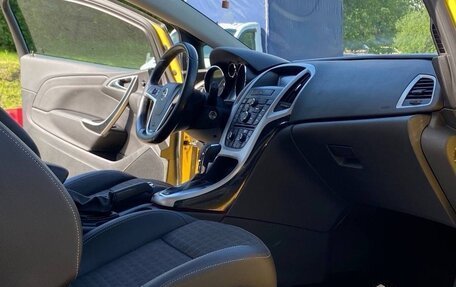 Opel Astra J, 2012 год, 1 030 000 рублей, 27 фотография