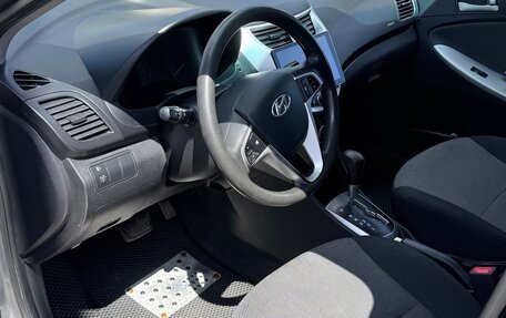 Hyundai Solaris II рестайлинг, 2012 год, 860 000 рублей, 10 фотография