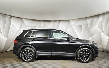 Volkswagen Tiguan II, 2018 год, 2 197 000 рублей, 6 фотография