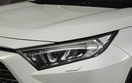 Toyota RAV4, 2020 год, 2 950 000 рублей, 10 фотография