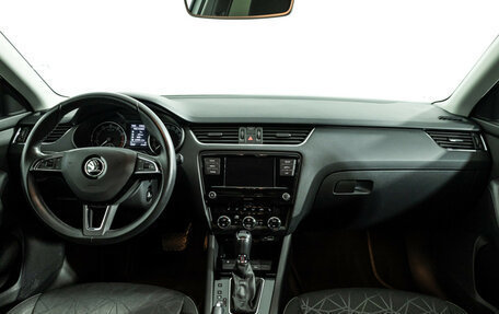 Skoda Octavia, 2018 год, 2 199 700 рублей, 14 фотография