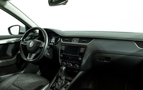 Skoda Octavia, 2018 год, 2 199 700 рублей, 10 фотография