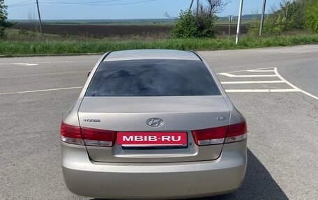 Hyundai Sonata VI, 2005 год, 520 000 рублей, 2 фотография