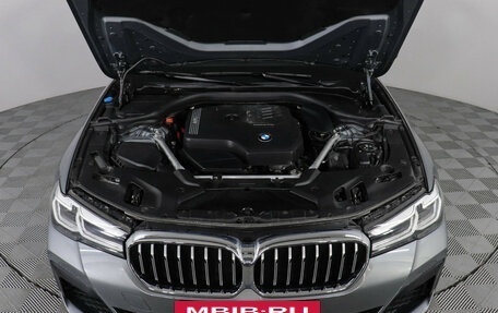 BMW 5 серия, 2023 год, 5 699 000 рублей, 10 фотография