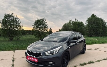 KIA cee'd III, 2013 год, 900 000 рублей, 1 фотография