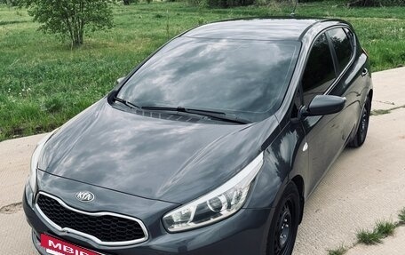 KIA cee'd III, 2013 год, 900 000 рублей, 7 фотография