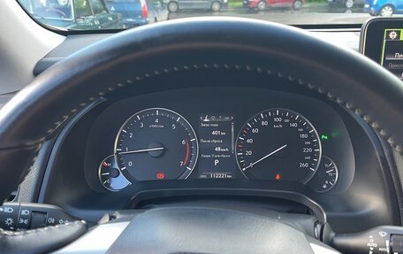 Lexus RX IV рестайлинг, 2019 год, 4 400 000 рублей, 10 фотография