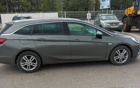 Opel Astra K, 2018 год, 970 000 рублей, 2 фотография