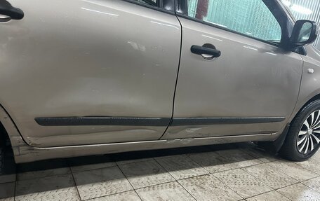 Nissan Note II рестайлинг, 2007 год, 340 000 рублей, 6 фотография