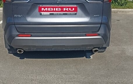 Toyota RAV4, 2021 год, 3 730 000 рублей, 5 фотография