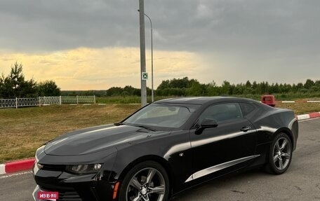Chevrolet Camaro VI, 2016 год, 2 100 000 рублей, 1 фотография