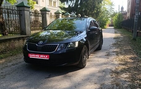 Skoda Octavia, 2017 год, 1 099 999 рублей, 1 фотография