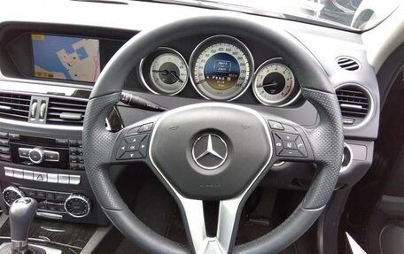 Mercedes-Benz C-Класс, 2011 год, 1 600 000 рублей, 12 фотография