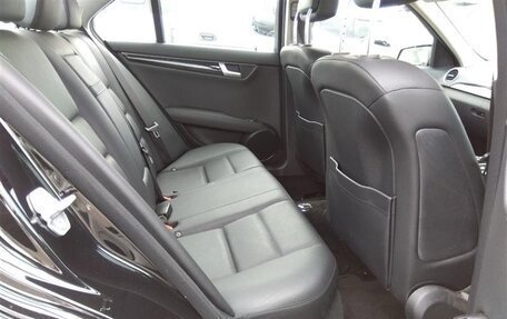 Mercedes-Benz C-Класс, 2011 год, 1 600 000 рублей, 19 фотография