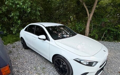 Mercedes-Benz A-Класс, 2019 год, 2 400 000 рублей, 5 фотография