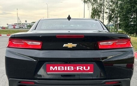 Chevrolet Camaro VI, 2016 год, 2 100 000 рублей, 10 фотография