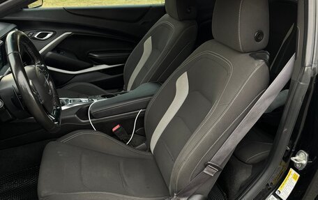 Chevrolet Camaro VI, 2016 год, 2 100 000 рублей, 24 фотография