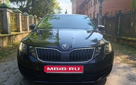 Skoda Octavia, 2017 год, 1 099 999 рублей, 4 фотография