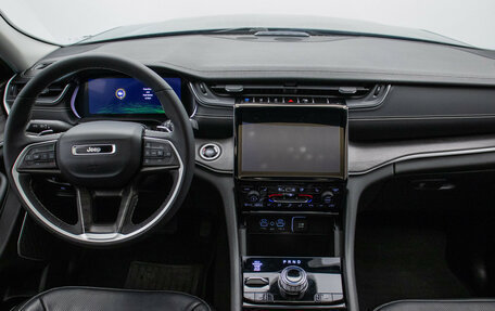 Jeep Grand Cherokee, 2022 год, 5 980 000 рублей, 14 фотография