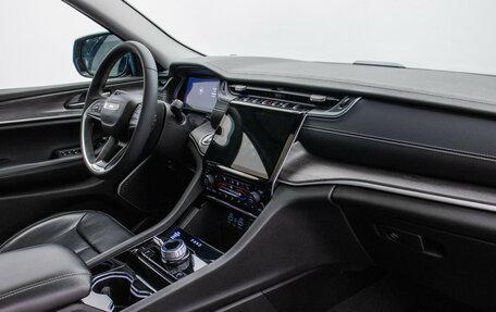 Jeep Grand Cherokee, 2022 год, 5 980 000 рублей, 11 фотография