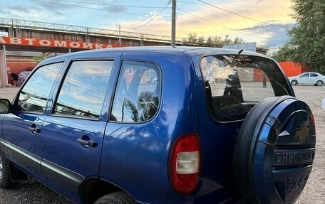 Chevrolet Niva I рестайлинг, 2006 год, 510 000 рублей, 3 фотография
