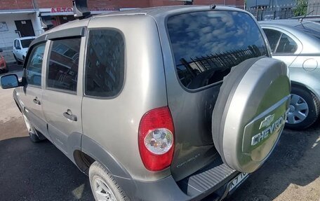 Chevrolet Niva I рестайлинг, 2017 год, 835 500 рублей, 3 фотография