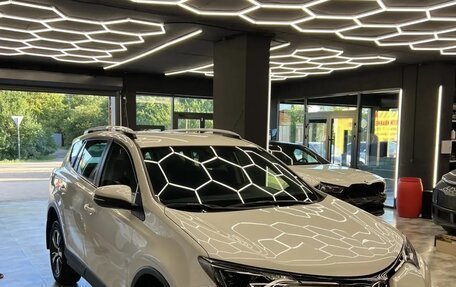 Toyota RAV4, 2015 год, 2 800 000 рублей, 3 фотография