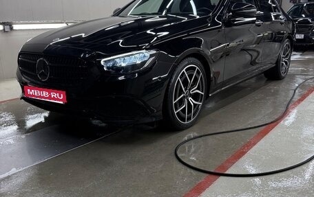 Mercedes-Benz E-Класс, 2020 год, 3 690 000 рублей, 9 фотография
