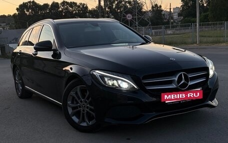 Mercedes-Benz C-Класс, 2018 год, 3 000 000 рублей, 2 фотография
