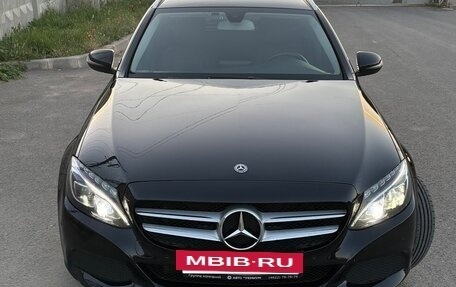 Mercedes-Benz C-Класс, 2018 год, 3 000 000 рублей, 3 фотография