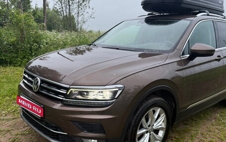 Volkswagen Tiguan II, 2018 год, 2 600 000 рублей, 7 фотография