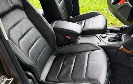 Volkswagen Tiguan II, 2018 год, 2 600 000 рублей, 18 фотография