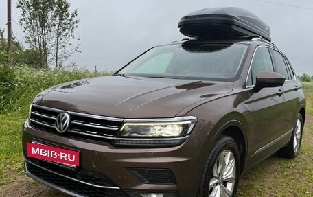 Volkswagen Tiguan II, 2018 год, 2 600 000 рублей, 27 фотография
