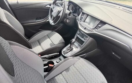 Opel Astra K, 2021 год, 1 240 000 рублей, 7 фотография