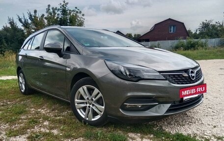 Opel Astra K, 2021 год, 1 240 000 рублей, 9 фотография