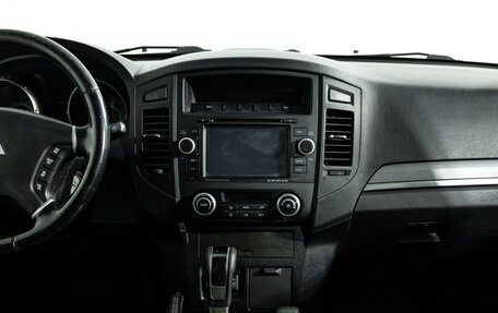 Mitsubishi Pajero IV, 2011 год, 1 499 777 рублей, 15 фотография