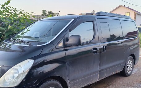 Hyundai H-1 II рестайлинг, 2009 год, 1 000 000 рублей, 2 фотография