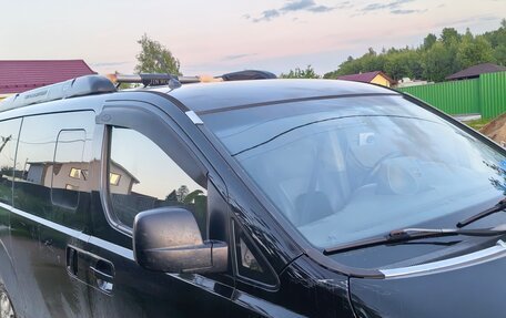 Hyundai H-1 II рестайлинг, 2009 год, 1 000 000 рублей, 3 фотография