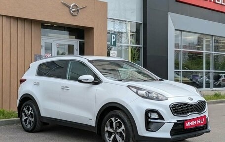 KIA Sportage IV рестайлинг, 2019 год, 2 100 000 рублей, 1 фотография