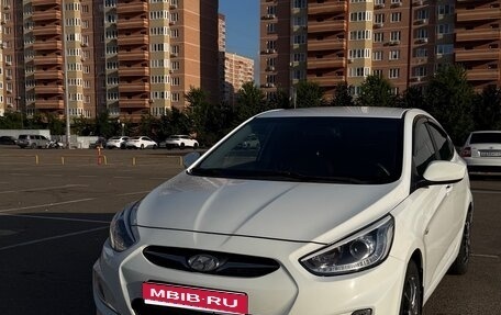Hyundai Solaris II рестайлинг, 2014 год, 980 000 рублей, 1 фотография