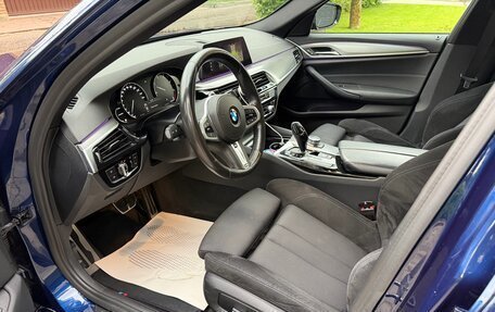 BMW 5 серия, 2019 год, 3 790 000 рублей, 11 фотография